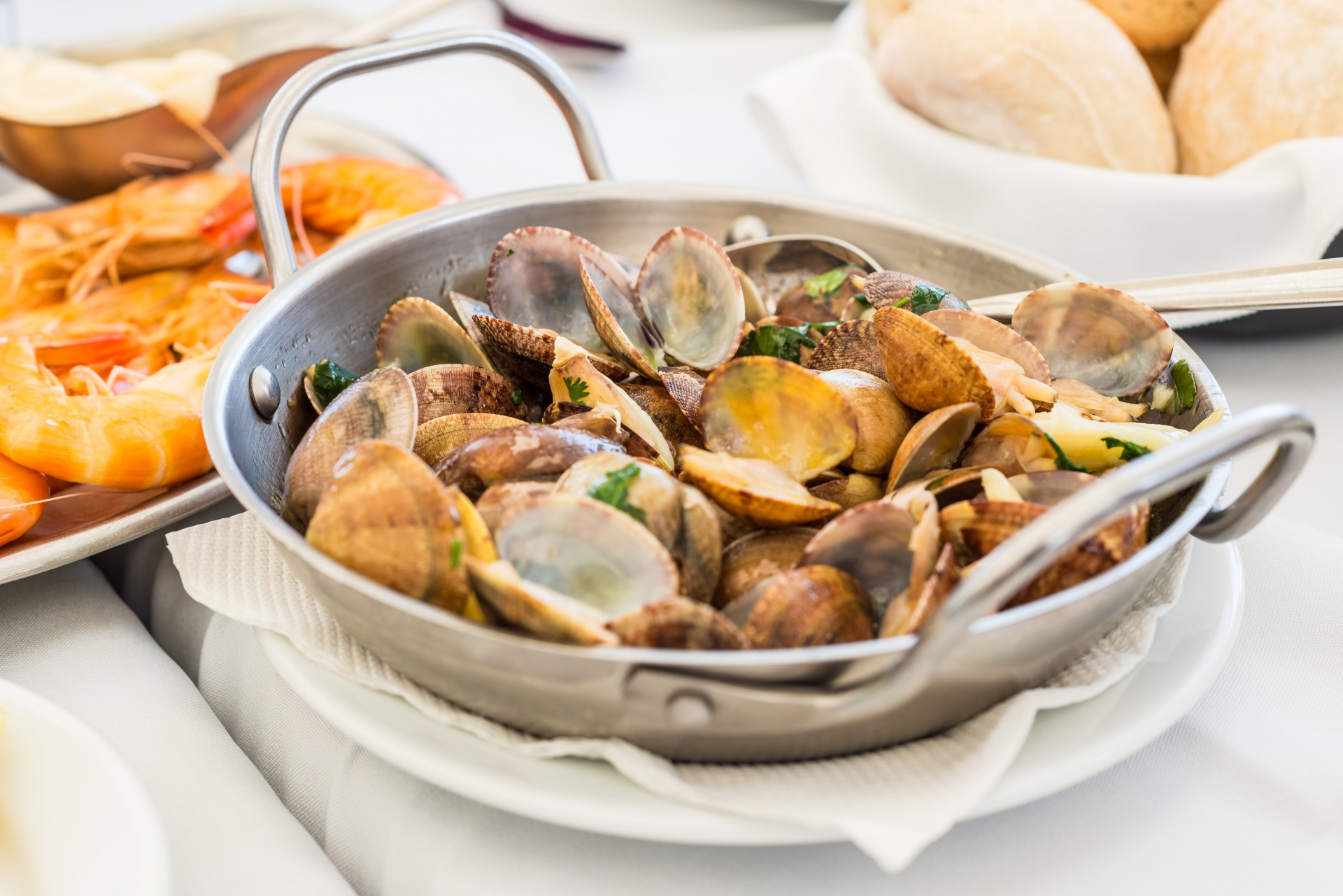 7 restaurants to experience fine Portuguese gastronomy